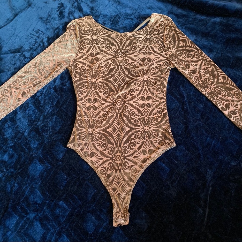 Creamy pink body suit detailing stretchy Small
